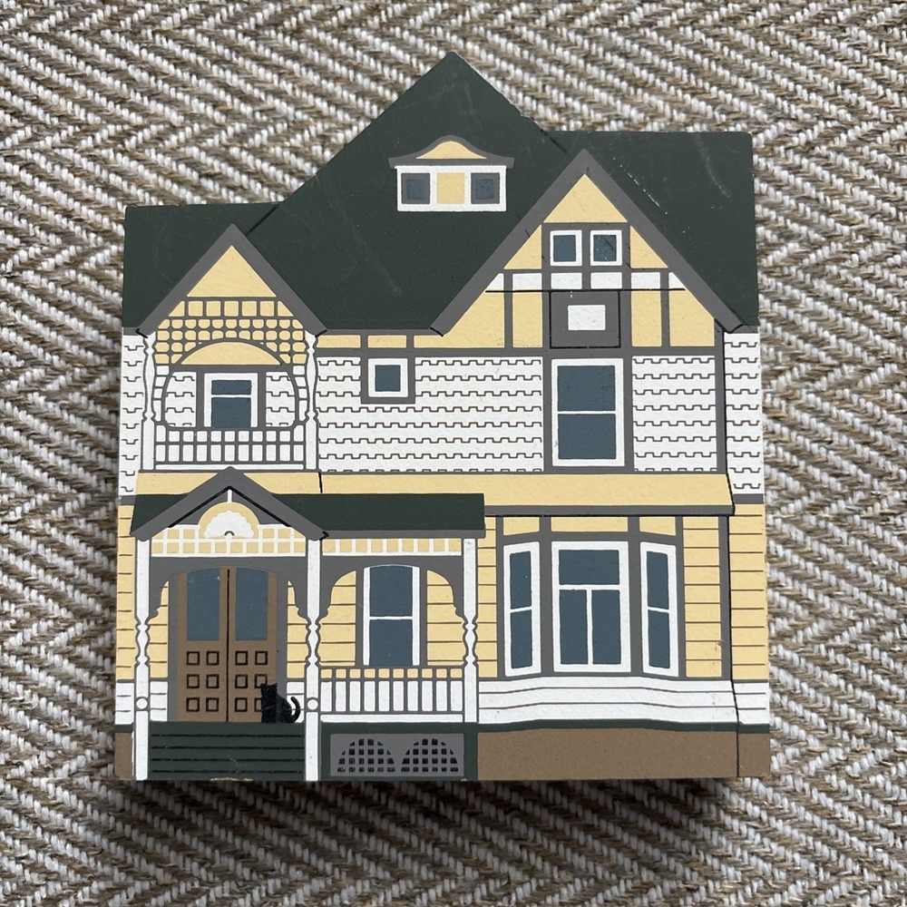 CATS MEOW  1997 FAN HOUSE WOOD BUILDING DAUGHTERS Of PAINTED LADY SERIES